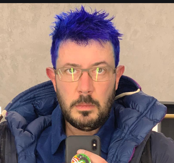 121248