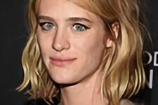 7-Mackenzie-Davis_40proc_Bigjpg.jpg
