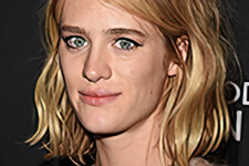 7-Mackenzie-Davis_40proc_Topaz.jpg